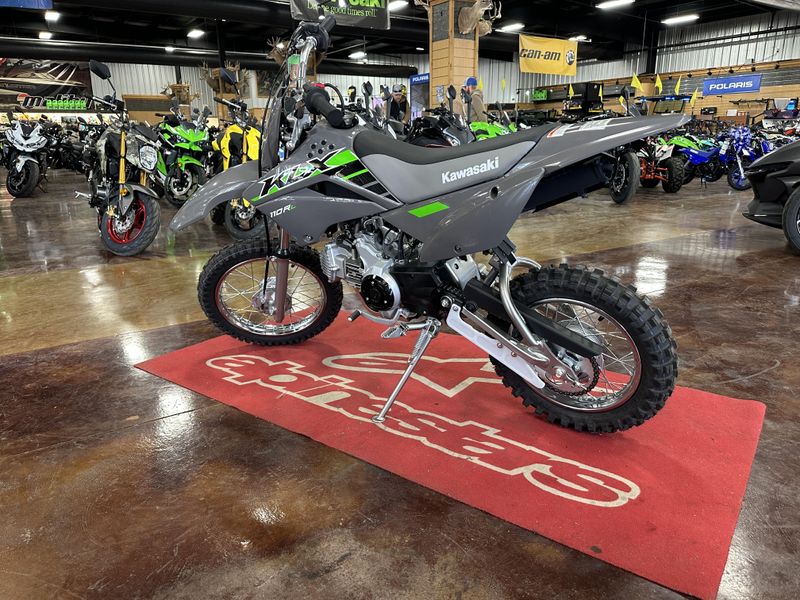 2025 Kawasaki KLX 110R L BATTLE GRAYImage 7