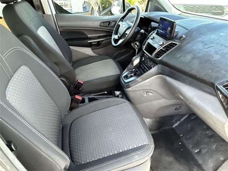 2022 Ford Transit Connect XLImage 12