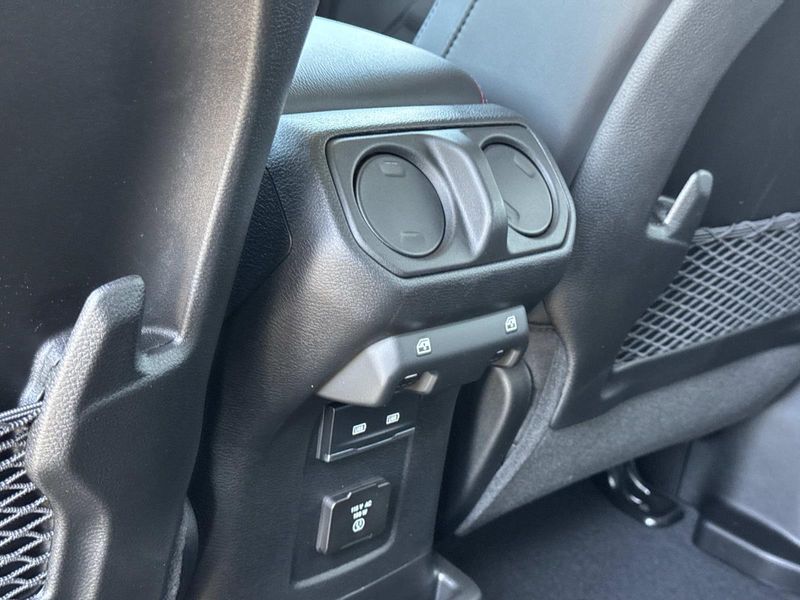 New 2026 Jeep Wrangler 4-door Rubicon X