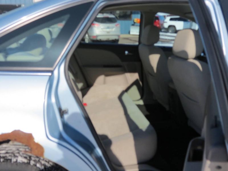 Used 2009 Ford Taurus SEL 4dr SedanImage 11