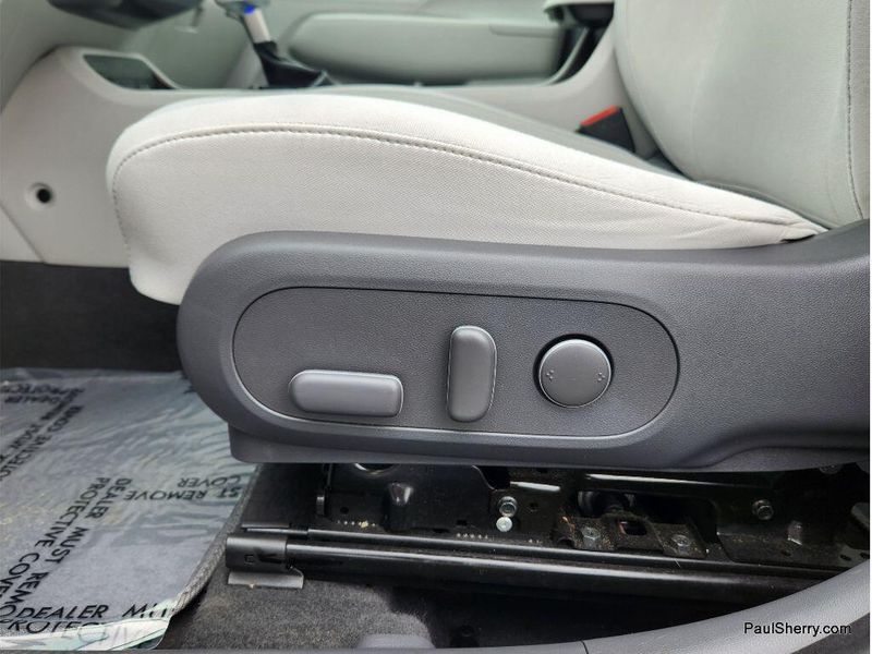 Used 2024 Hyundai Kona SEL
