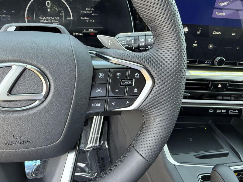 2025 LEXUS TX 500 500h F SPORT PremiumImage 23