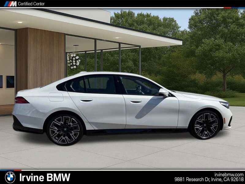 Used 2026 BMW 5 Series 530iImage 7
