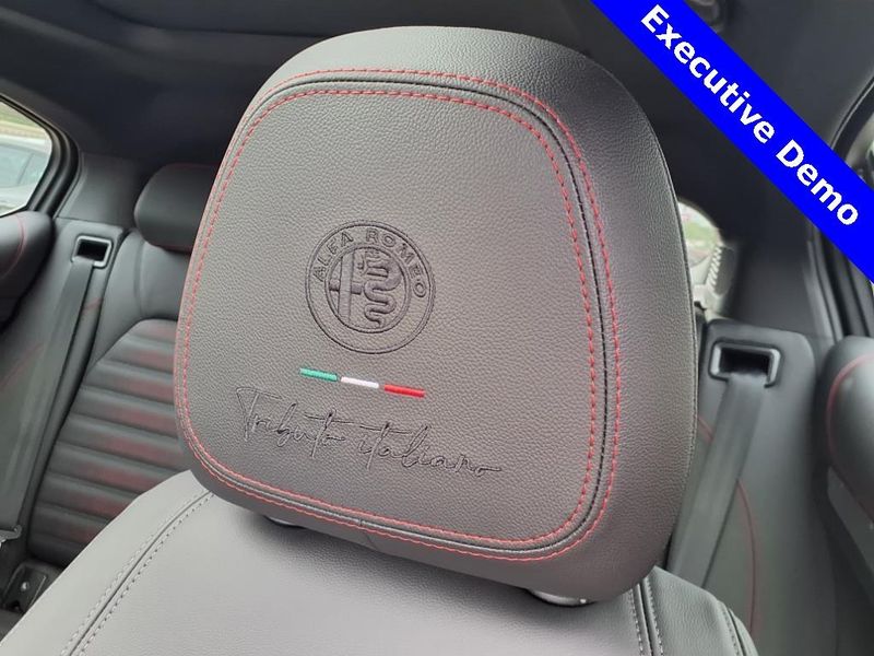 New 2025 Alfa Romeo Stelvio Tributo Italiano AwdImage 16