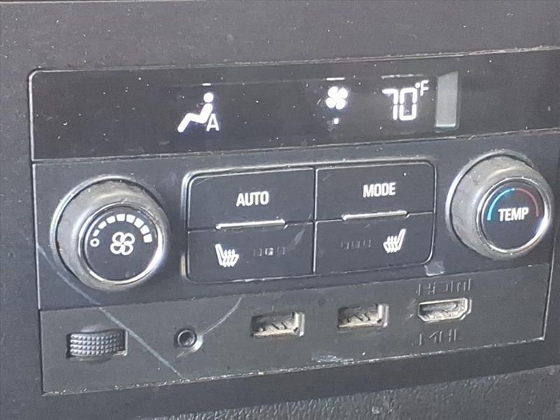 Used 2017 Chevrolet Suburban PremierImage 21
