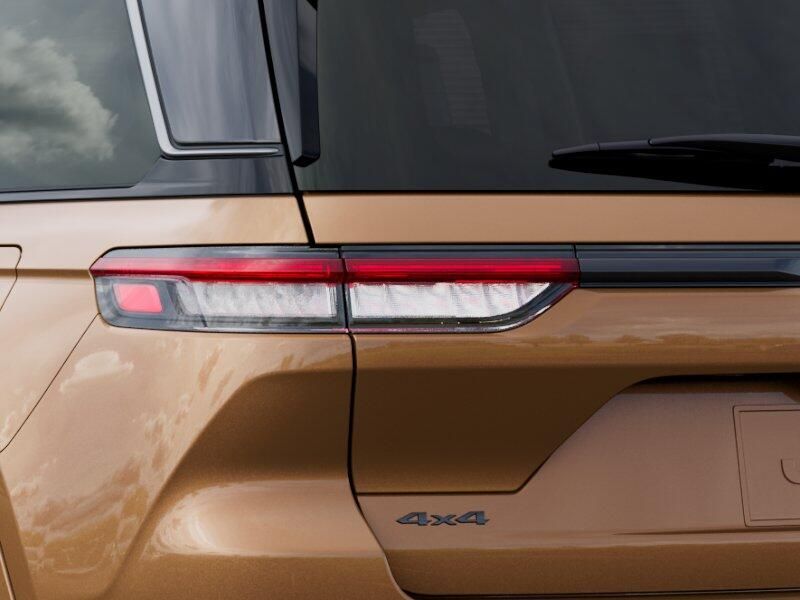 New 2027 Jeep Grand Cherokee Summit