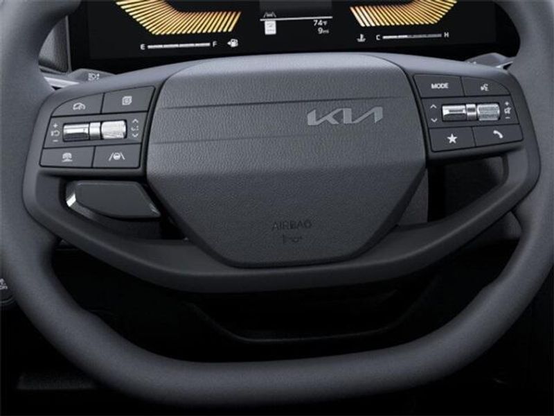 2025 Kia K4 LXImage 22