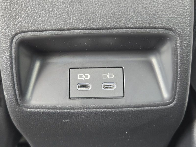 Used 2025 Toyota Corolla LE CVT (Natl)
