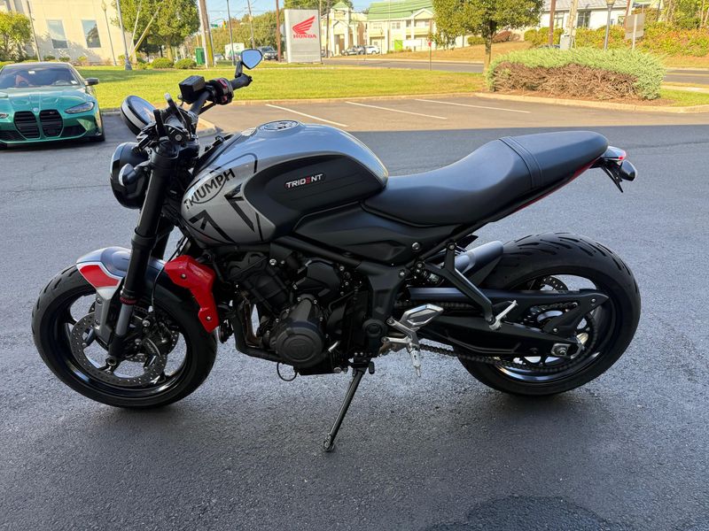 2023 Triumph Trident 660Image 2