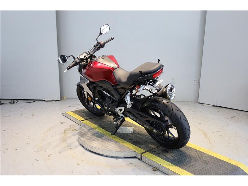Used 2019 Honda CB300R Image 13