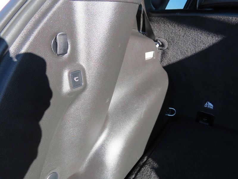 Used 2025 Jeep Compass Trailhawk 4x4 4dr SUVImage 14