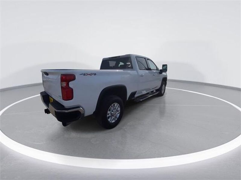 2024 Chevrolet Silverado 2500HD LTZImage 8