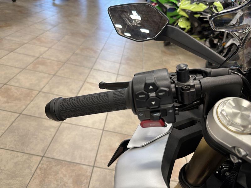 New 2026 CFMOTO 450SS Image 22