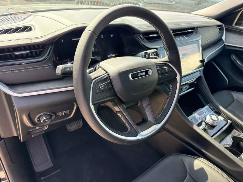New 2026 Jeep Grand Cherokee Limited Reserve 4x4