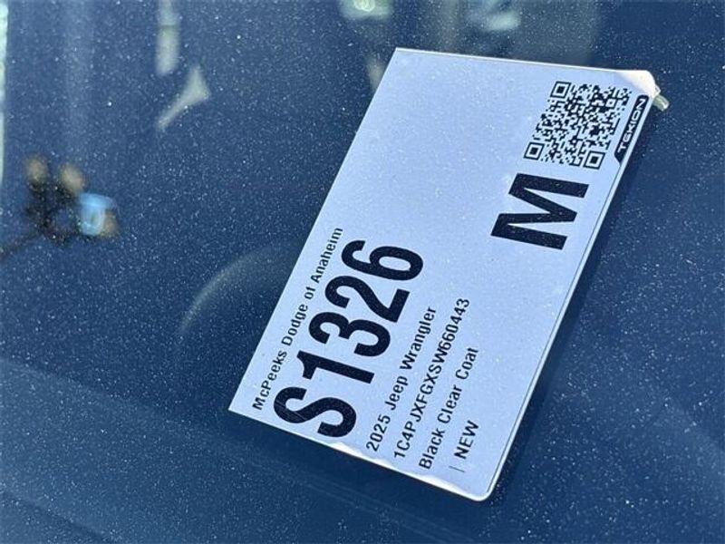 New 2025 Jeep Wrangler 4-door RubiconImage 23