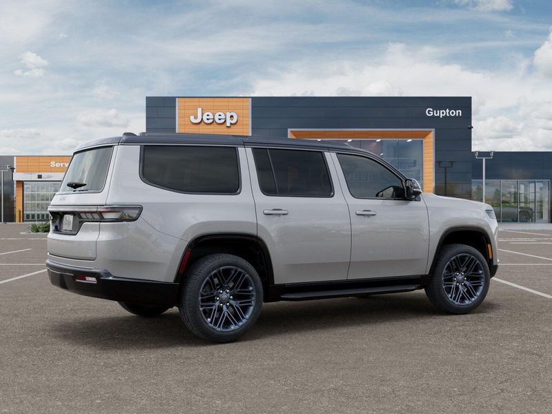 2026 Jeep Grand Wagoneer 85th Anniversary Edition 4x4Image 4