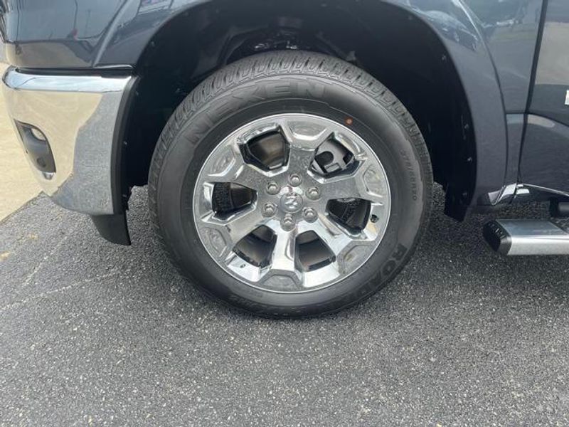 2025 RAM 1500 Big Horn Crew Cab 4x4 5'7' Box