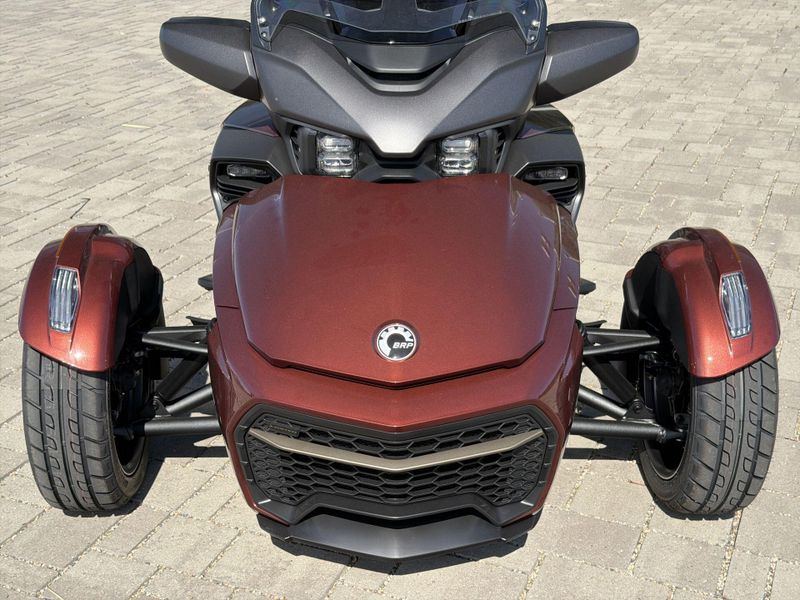 New 2026 Can-Am SPYDER F3 LIMITED SPECIAL SERIES (SE6) Image 30