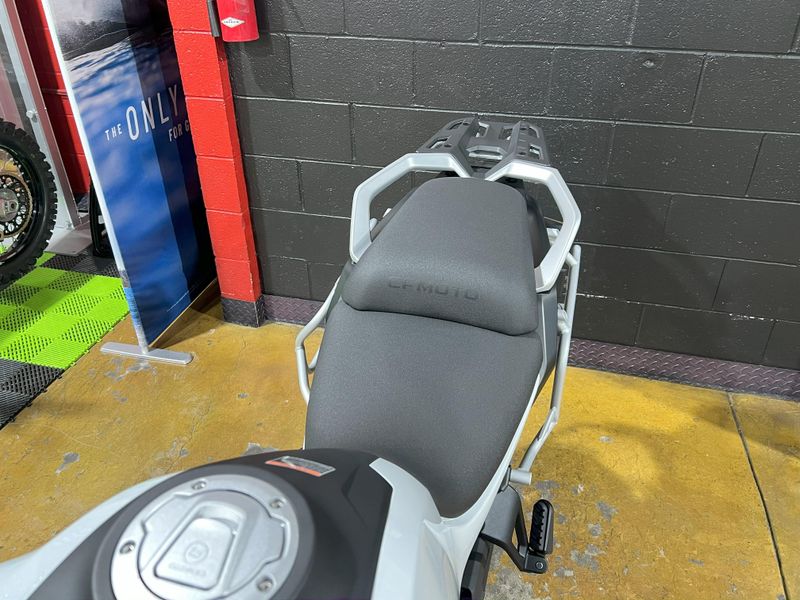 New 2025 CFMOTO IBEX 800-E Image 13