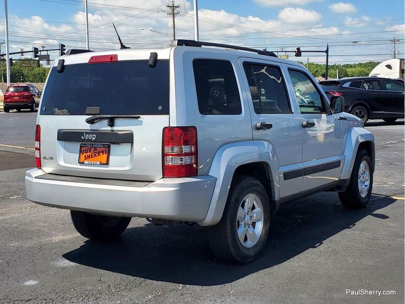 Used 2011 Jeep Liberty SportImage 13