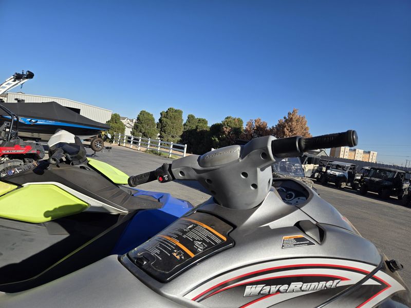 USED 2007 YAMAHA WAVERUNNER VX110 CRUISER Image 5