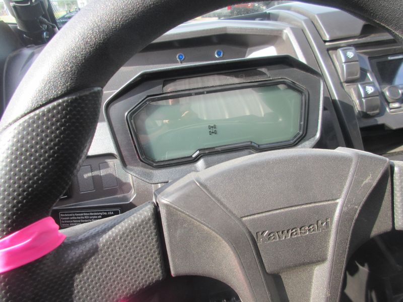 USED 2026 KAWASAKI TERYX KRX 1000 BLACKOUT EDITION Image 20