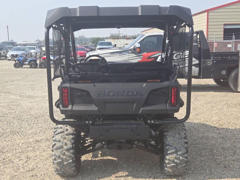 New 2026 Honda PIONEER 10005 DELUXE 