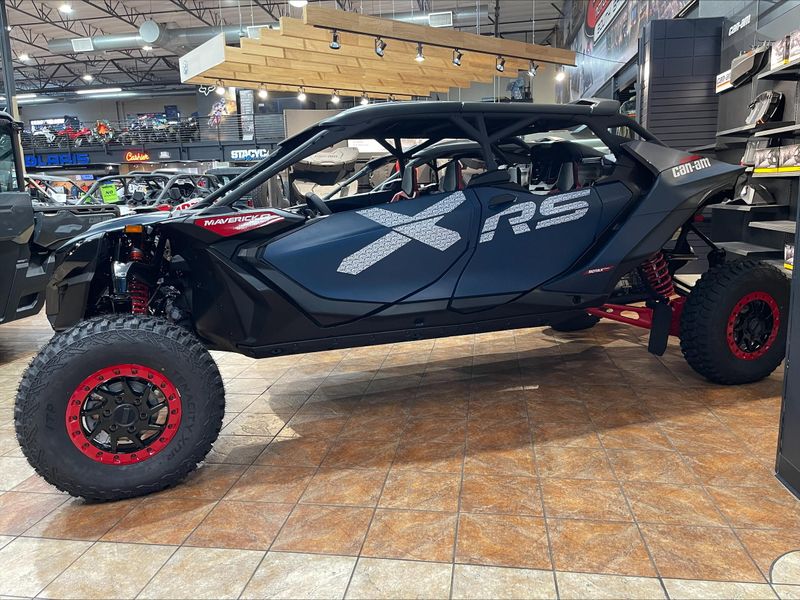 2025 Can-Am MAVERICK R MAX X RS WITH SMART-SHOX 999T DCT Image 12