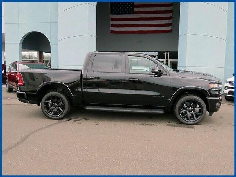 2025 RAM 1500 LaramieImage 2