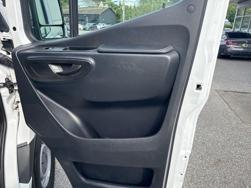 2019 Freightliner Sprinter 2500 