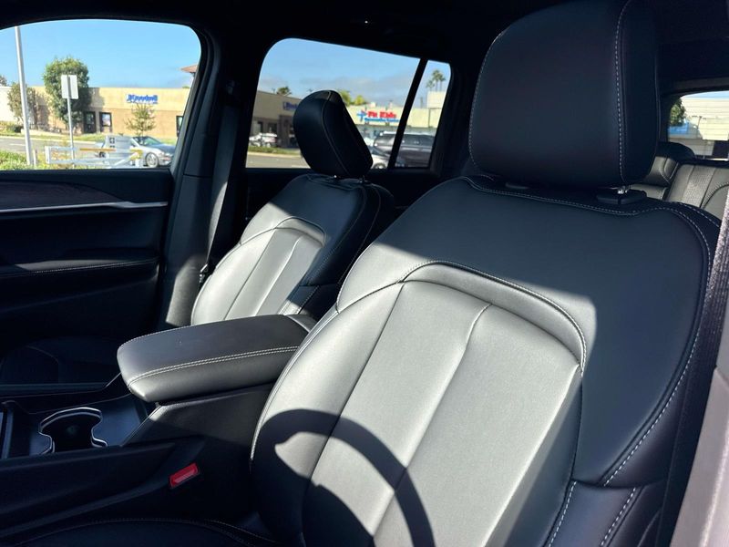 New 2026 Jeep Grand Cherokee Limited 4x4