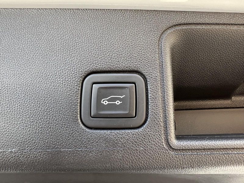 2023 Gmc Terrain SLT photo 42