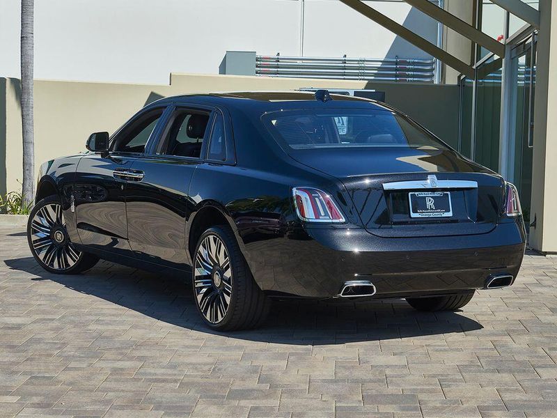 New 2026 Rolls-Royce Ghost Image 7