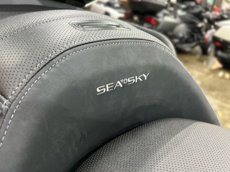 New 2026 Can-Am SPYDER RT SEA-TO-SKY (SE6) Image 30