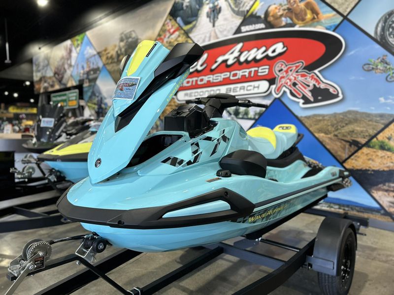 2025 Yamaha VX LIMITED HO Image 7