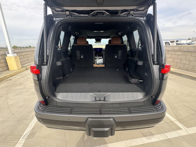 New 2026 Lexus GX 550 OvertrailImage 16