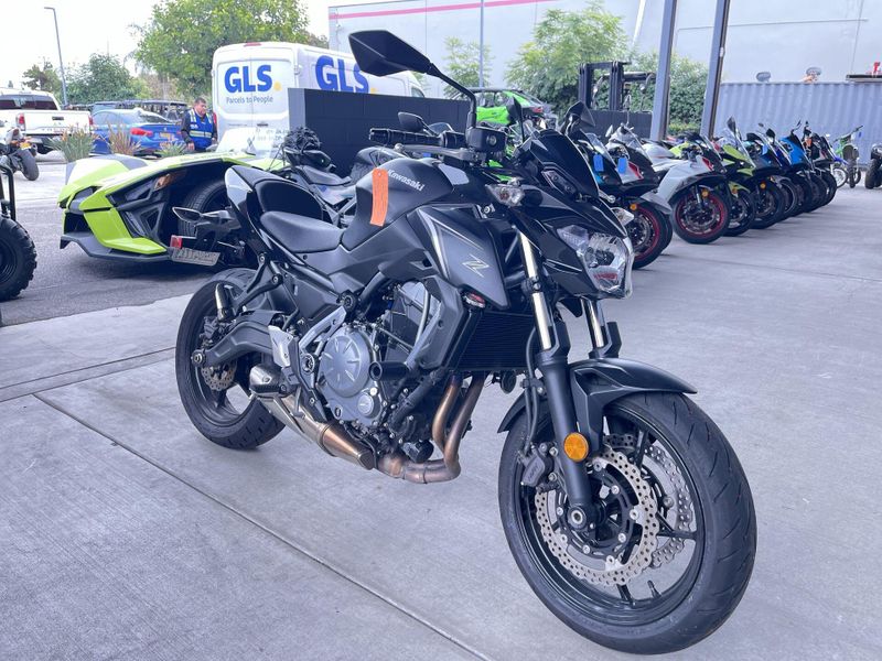 Used 2017 Kawasaki Z650 Base Image 18