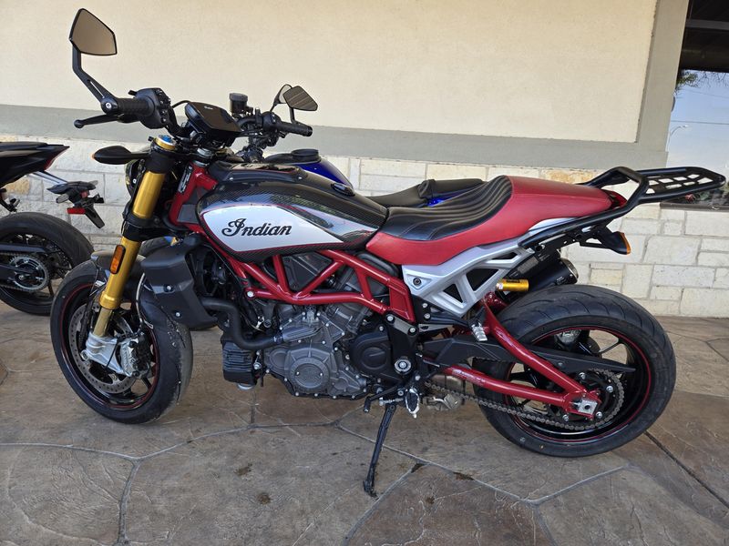 USED 2022 INDIAN MOTORCYCLE FTR 1200 R CARBON Image 4