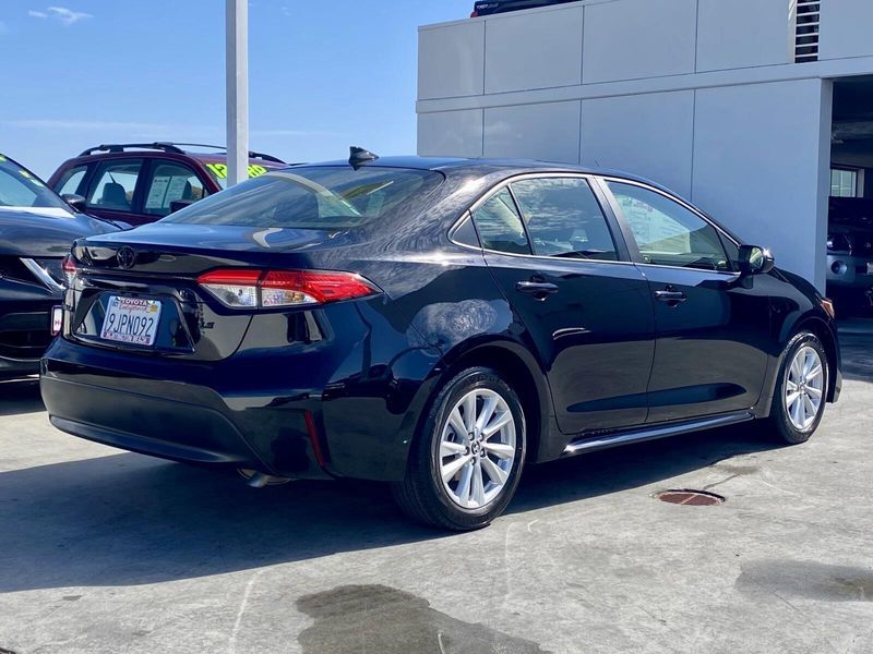 2024 Toyota Corolla LEImage 4