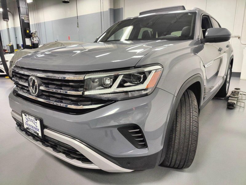 2021 Volkswagen Atlas Cross Sport SEL 4-Motion AWD w/Sunroof/NavImage 12