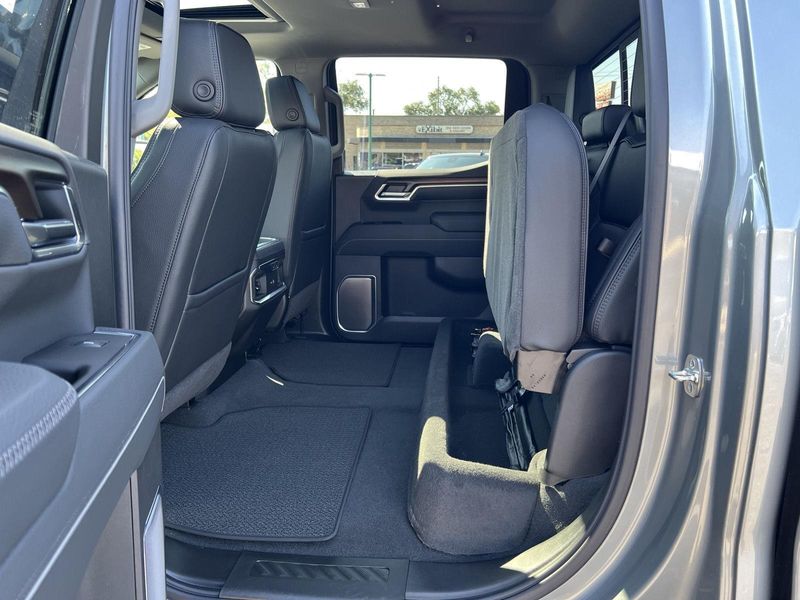 2026 Gmc Sierra 1500 Denali photo 40