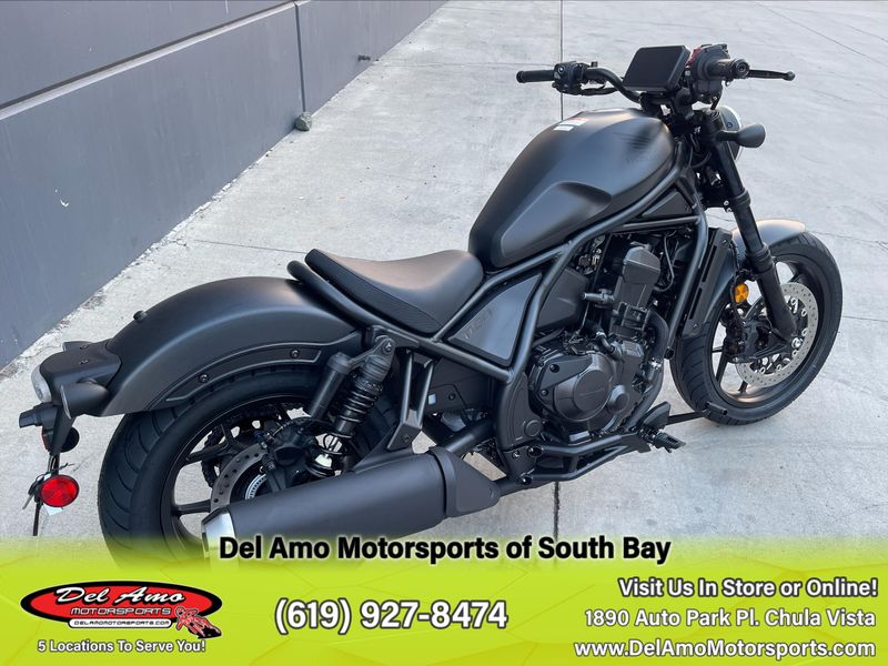2025 Honda REBEL 1100 Image 3