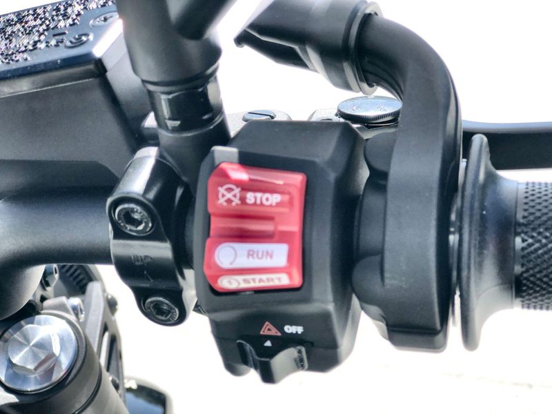 New 2026 Yamaha XSR700 Image 10