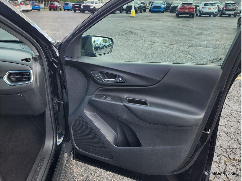 Used 2021 Chevrolet Equinox LT