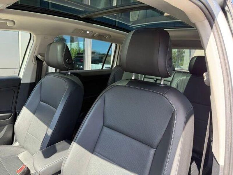 Used 2021 Volkswagen Tiguan SE