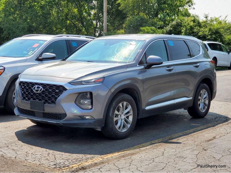 2019 Hyundai Santa Fe SELImage 5