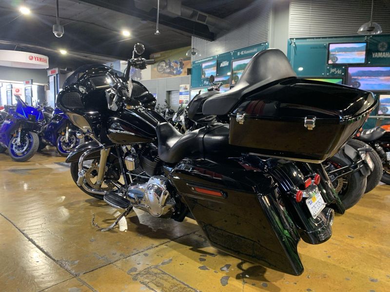 Used 2015 Harley-Davidson ROAD GLIDE SPECIAL Image 23