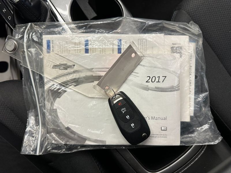 2017 Chevrolet Cruze LTImage 7