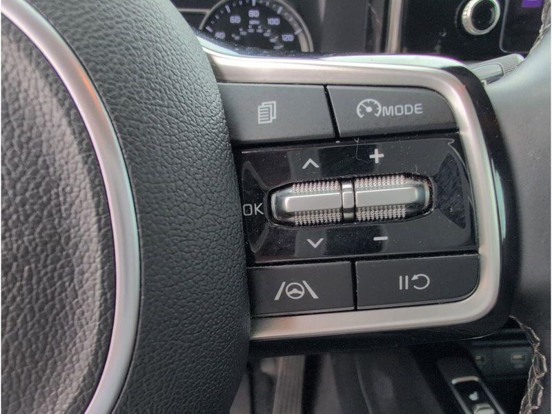 Used 2023 Kia Sorento SImage 22
