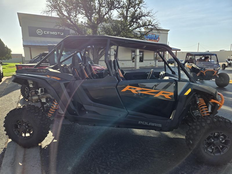 Used 2024 Polaris RZR XP 4 1000 ULTIMATE MATTE TITANIUM AND ONYX BLACK Image 2